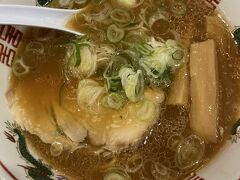 やっぱりラーメンも食べたいね、ということで、梅光軒 のハーフラーメンを息子とシェア。クオーターラーメンｗ

https://tabelog.com/hokkaido/A0104/A010405/1062890/

かなりしょっぱく感じたけど、こってりしたしょうゆ味でおいしかった。