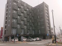 宿泊は呉竹荘高山駅前です。１７：４０にチェックインしました。
くれたけホテル系列に初めてです。