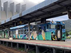 ちょうど鬼太郎列車が出発するところだった