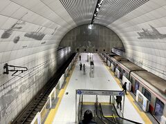 みなとみらい線の元町・中華街駅から馬車道駅へ向かいましょ～！！