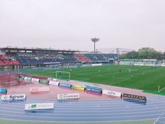 雨降り止まずのレモンガススタジアム
