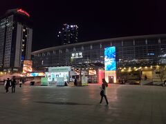 釜山駅前広場
