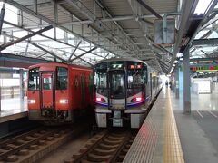 福井駅到着、この時点で１２時半。各駅停車の旅、全く苦にならず。やはり鉄道旅は楽しいです。