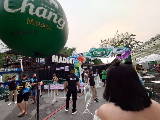 会場内はこのビールだけです。