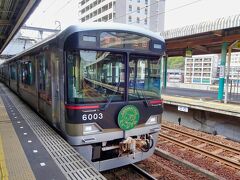 　谷上駅で、神戸市営地下鉄から神戸電鉄に乗換え。6000系の車両に乗車