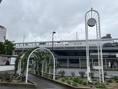 福山は、薔薇の街みたいです。
咲いてはいませんが。