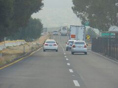 テオティワカン遺跡を大幅に遅れて出発、メキシコシティへ戻ります