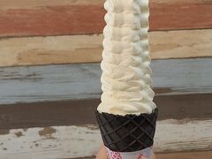 美浜で有名な長いソフトクリーム