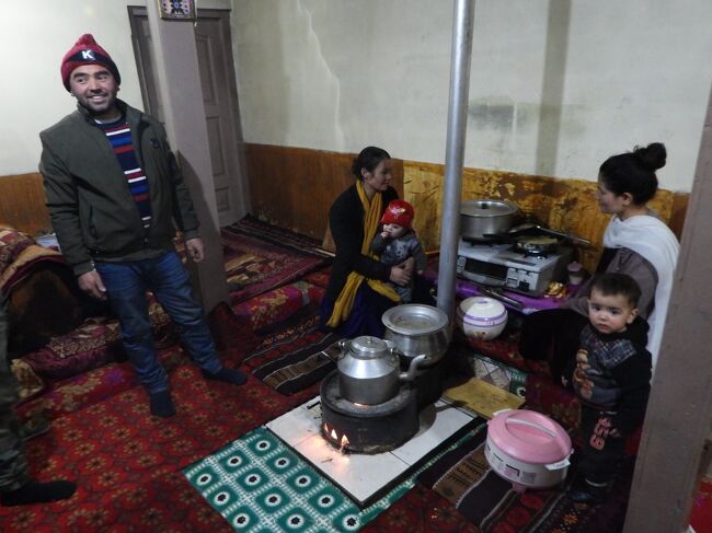 料理しているところも見せてもらいました。