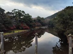 宇治橋から見た五十鈴川。