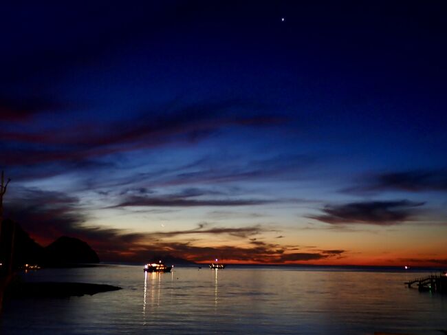 夕焼け空を楽しみました。<br /><br />2023/4/21(金) の合計(ルピア) <br />宿代2泊                   177k<br />夕食　　　　              25k<br />食糧、雑貨                   5k<br />計                          Rp207k         <br />Rp1k=100円として 2070円<br /><br />2019/11/27から旅を初めて1243目まで計 5,353,08円、<br />1日4306円使用しました。