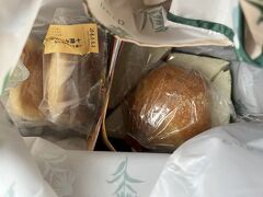 その後も少し能力検査を見て
帯広競馬場をあとにしました。

ますやでパンを買い