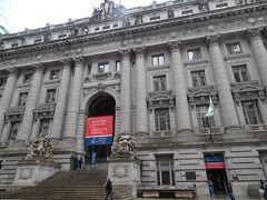 National Museum of  American Indian
前を通っただけ。