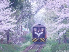 新青森駅でレンタカーを借りて、ストーブ列車で有名な津軽鉄道へ