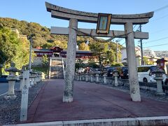 饒津神社からさらに駅の方へ歩くと広島東照宮があります。