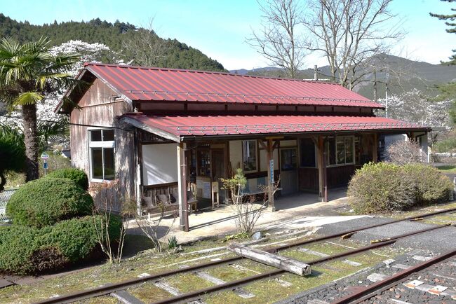 鉄道☆駅の看板☆みまさかかわい 鉄道☆駅の看板☆みまさかかわい （昭和を思い出す因美線美作