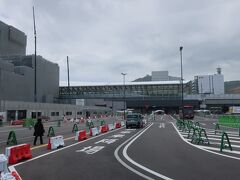 長崎駅前に到着しましたが、新幹線も開通して長崎駅前は現在建設ラッシュの状況になっています。