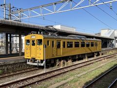 ０７：５８、終点の宇部駅到着、乗車した電車は昨日乗車した「クモハ123-4」でした