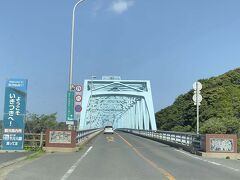 生月島大橋を渡って、生月島までドライブ。