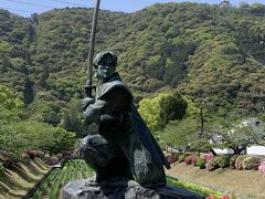 佐々木小次郎の銅像 