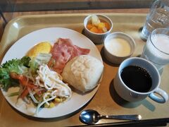 2日目朝
ルートイン柳川駅前の朝食ビュッフェです。
朝食は６時からでしたが、絶対に混んでいると思ったので、出発準備をしてから８時頃からゆっくりと頂き、チェックアウトしました。