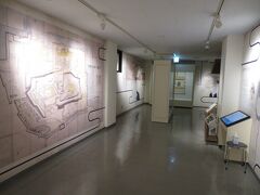 わかやま歴史館。和歌山城の歴史と文化、和歌山出身の偉人の展示がされている。