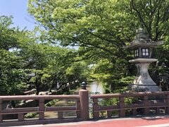 こちらは白雲橋。