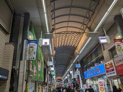 活気ある駅前商店街