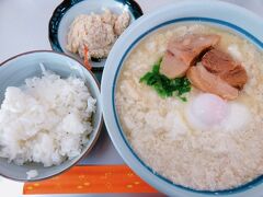 お昼ごはんは
島豆腐定食、おいしかったー