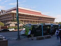 台北駅