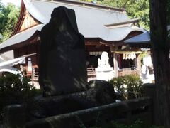 高速をおりて、浅間神社で参拝。