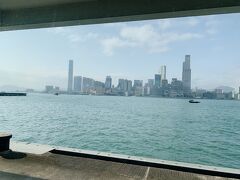 スターフェリーに乗ると「香港に来たな」という気がします。いつ乗っても楽しいです。