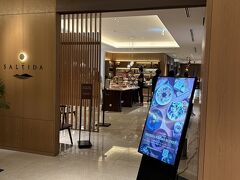 このホテルで私的に一番よかったのが、この朝食レストラン「SALTIDA」。
Bay Wingの宿泊者は、こちらでもOcean Wing/Coral Wingのレストランでもどちらも利用可能でした。