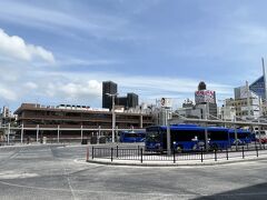 下関駅に到着。門司から一駅でした。ここからサンデンバスに乗って唐戸市場に行きます。