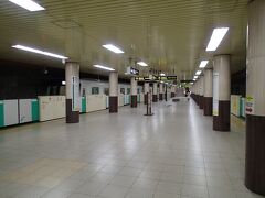 麻生駅到着です。