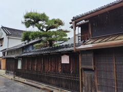 隣の西川庄六邸。
こちらも非公開になっていました。