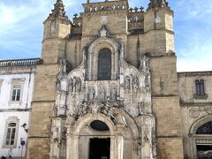 リスボンとポルトの真ん中に位置する　ポルトガル第3の都市　コインブラ
ポルトから南へ

サンタクルス修道院　

