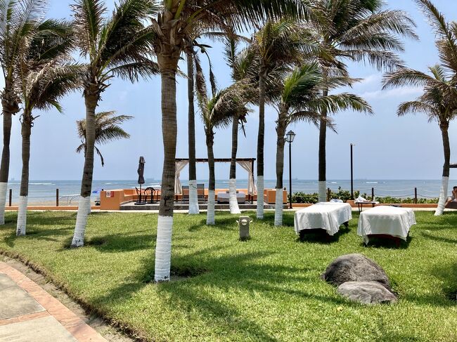 希望するればSPAサービスをここで受けられるそうです。<br />水着のままマッサージしてもらっている人もいました。