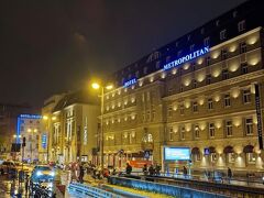 今日の宿泊は、フランクフルト中央駅前にあるMetropolitan Hotel by Flemingsです。到着が夜遅くなるので駅から一番近いホテルにしました。ネタ的には東横インでもよかったのですが、旅行の最後の印象が旅行全体の印象にもなるので、最後は良いホテルにしました。

最後にドイツ国鉄の予約方法を載せておきますので、興味のない方は読み飛ばしてください。