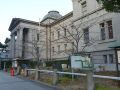 大阪府立中之島図書館