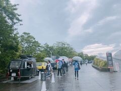 スタジアムグルメは9:30開店