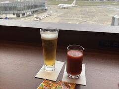 大阪空港に到着。
飲むだけが目的なので、早々に帰ります。
