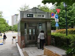 都営新宿線浜町駅A2エレベーター入口