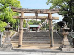 城下町長府の中心部に位置する忌宮神社は、古事記や日本書紀にも記されているほどの歴史を持つ、長門国二ノ宮です。