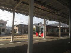 2023.03.11　軽井沢ゆき普通列車車内
川中島ではＳＲ１系と行きかう。翌週の改正で３編成が追加され、ますます１１５系は肩身が狭くなっていく。