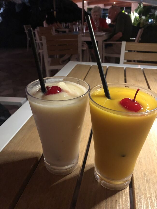 今日はホテルのバーで飲めない私達はフローズンで乾杯。本日終了～<br />最後まで見て頂いてありがとうございました。