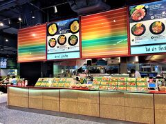 Central Festival Pattya（セントラルフェスティバルパタヤ）

05月01日（月）　　19:55

思っていたより遠くて20分ほど歩いてG階（日本の1階）のフードコートに到着

暑くて疲れたぁ・・・
https://shoppingcenter.centralpattana.co.th/branch/central-pattaya/branch-information
