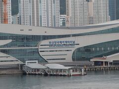 釜山国際ターミナルです。