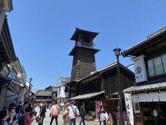 川越のシンボル「時の鐘」。