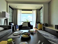 Emporium Sweet

05月03日（水）　　10:45

ホテルに戻って

